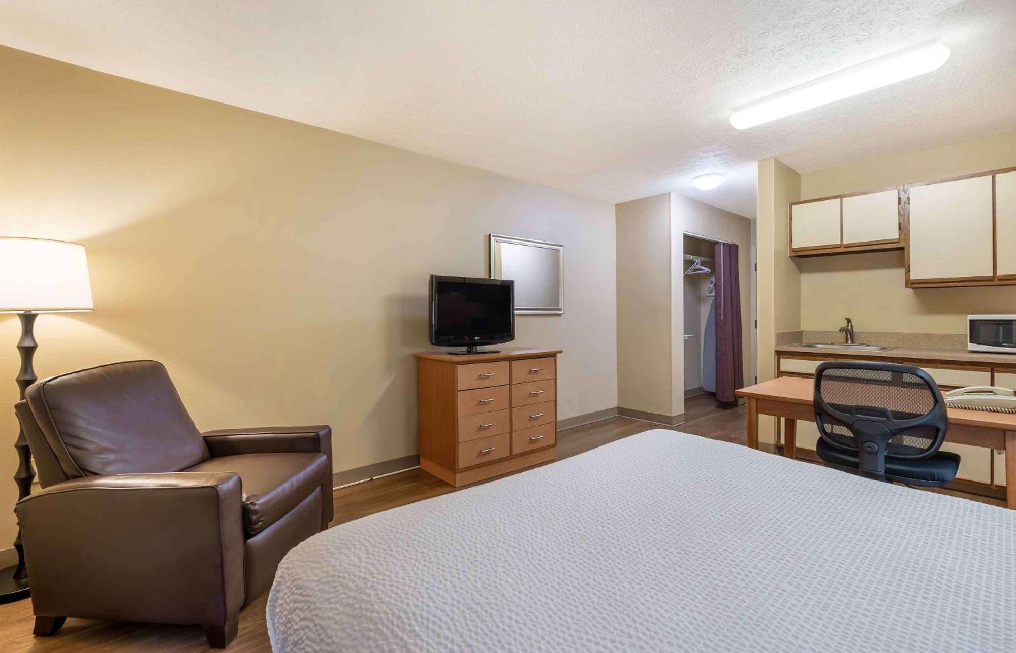Extended Stay America Select Suites - Indianapolis - North - Carmel Exteriör bild